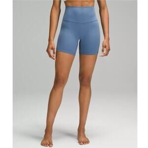 Lululemon Align High-Rise 6” Bike Shorts Women’s Size 4 Oasis Blue